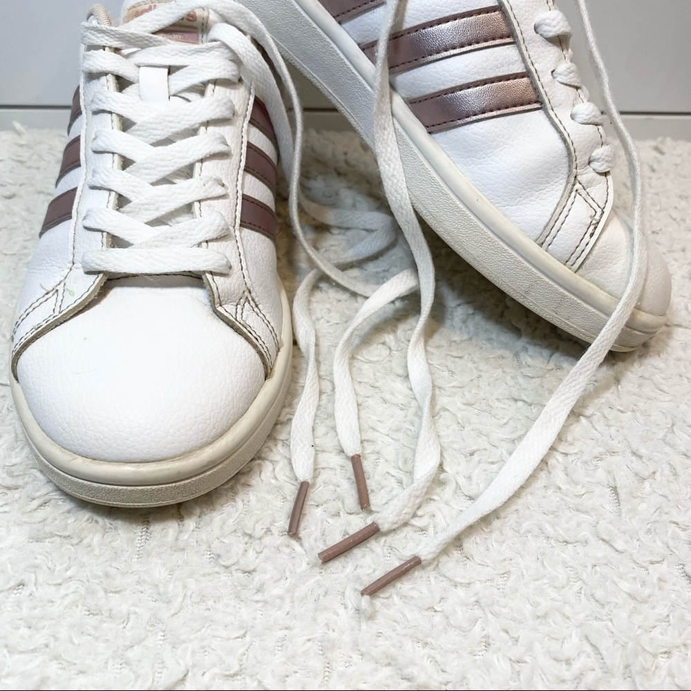 adidas Advantage Sneakers White Metallic - Size 7.5 - Picture 4 of 13